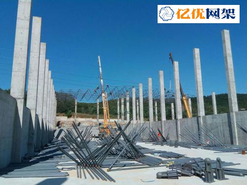 丰县料棚网架设计
